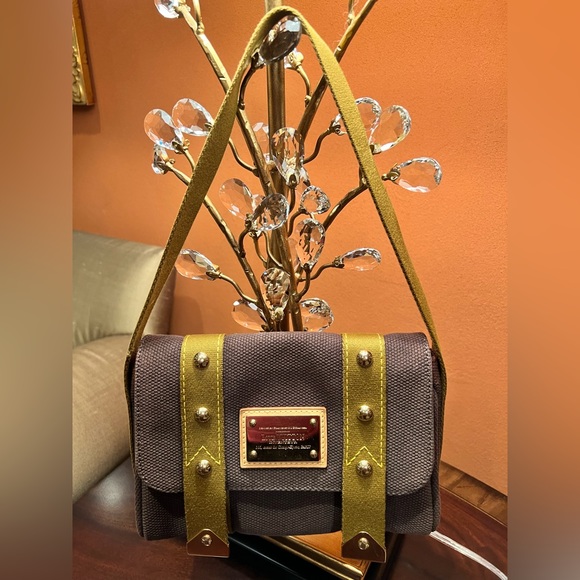 Louis Vuitton Limited Edition- Two Tone Canvas Antigua Sac Rabat Brown Bag - Picture 1 of 17